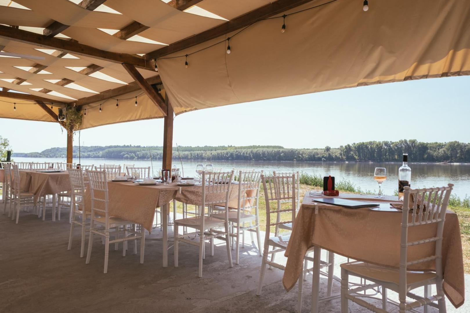 Florida Resort Bačka Palanka エクステリア 写真