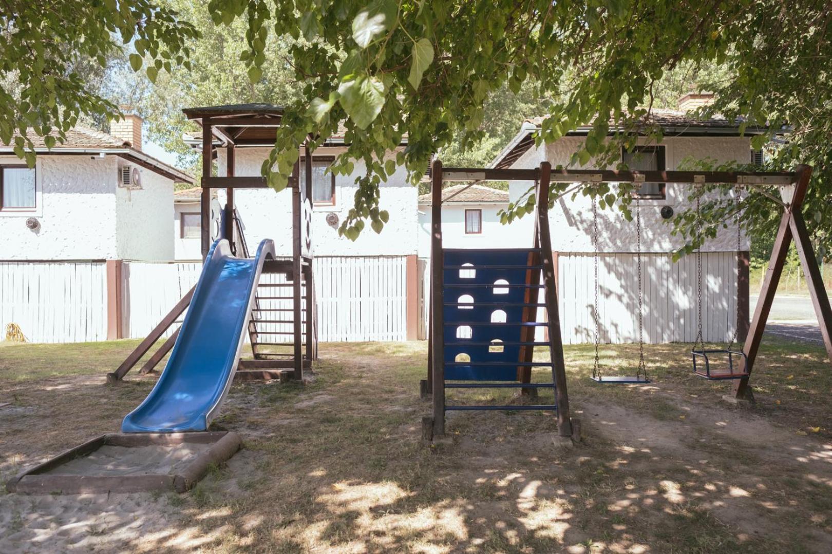 Florida Resort Bačka Palanka エクステリア 写真
